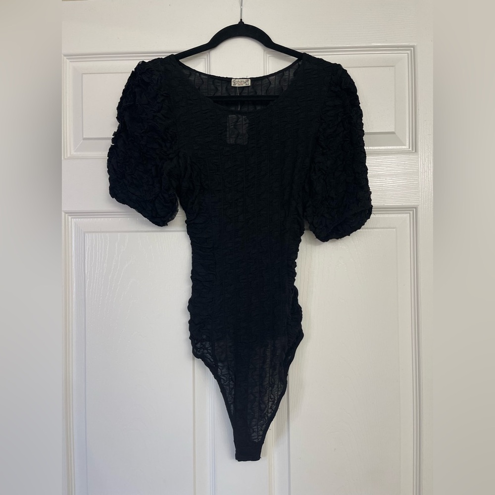 NWT Free People Intimately puffy short sleeve bodysuit | Size Medium